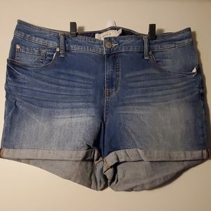 Torrid Size 20 Denim Shorts